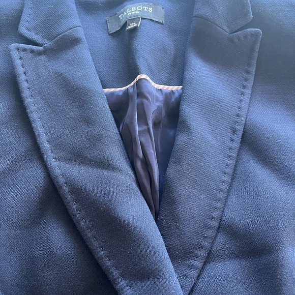 Talbot’s Wool Blend Navy Blazer Size 12P Lined Gold Buttons Classic Preppy - Picture 6 of 13